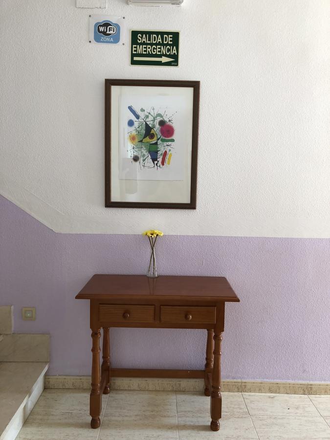 Hostal 82 Olías del Rey Esterno foto